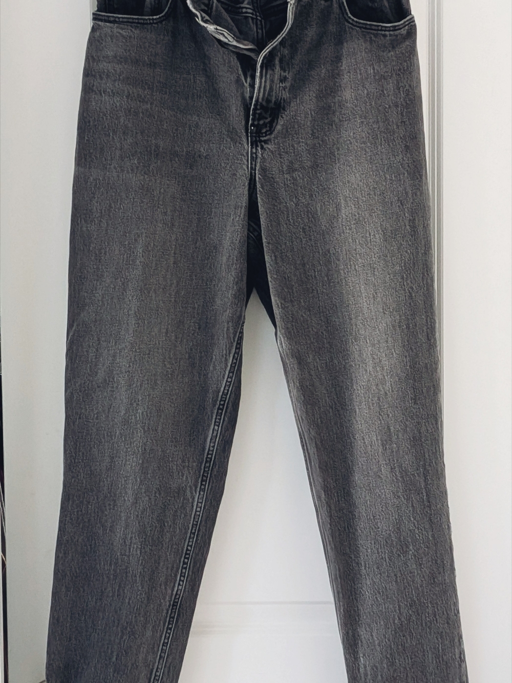 Abercrombie & Fitch Women's Ultra High-Rise 90s Straight Jeans - Charcoal Gray
